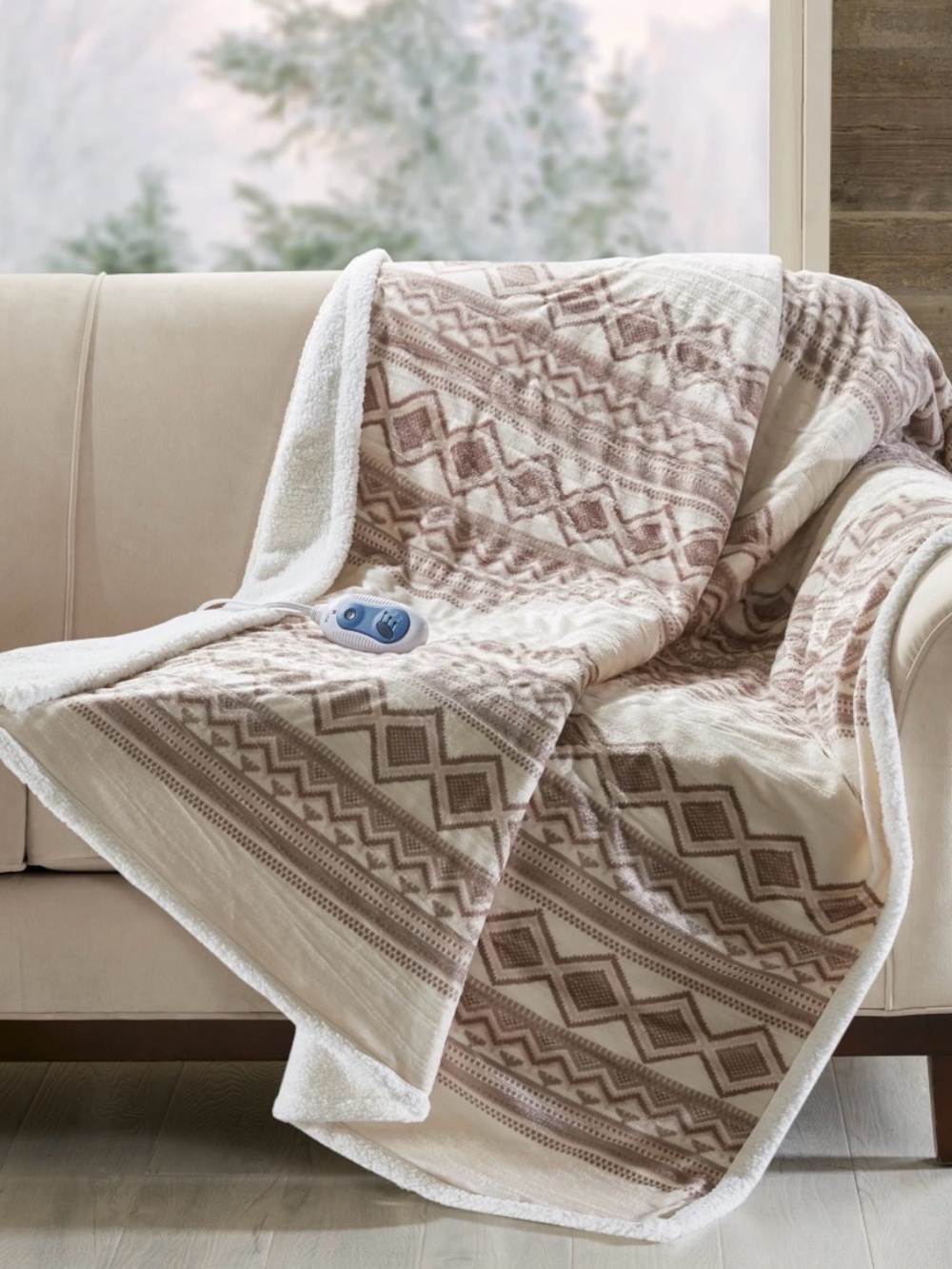 Woolrich Cream and Taupe Sherpa Electric Throw Blanket